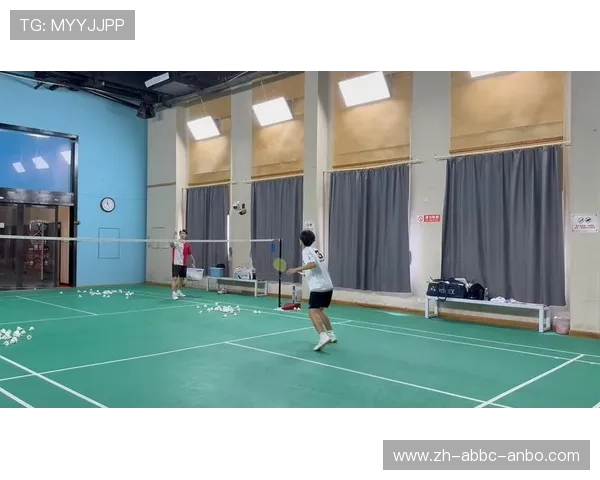 羽毛球拓展课